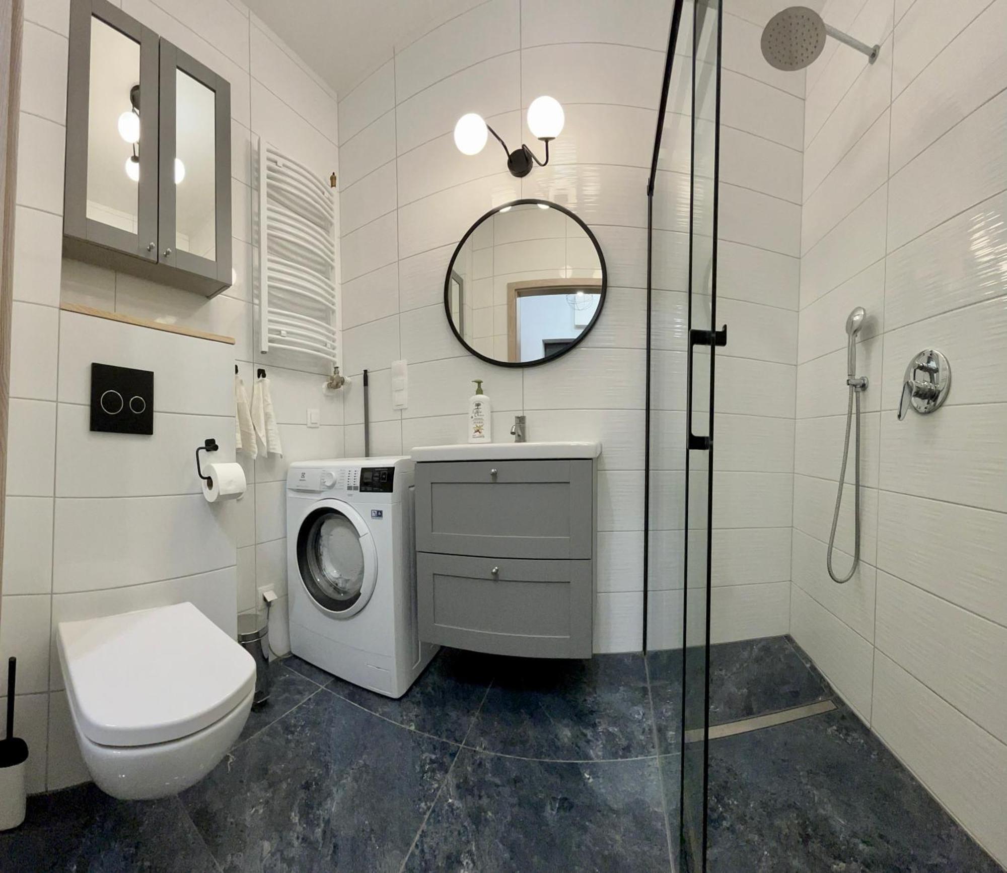 Feelhome Apartment With Kitchen 克拉科夫 外观 照片