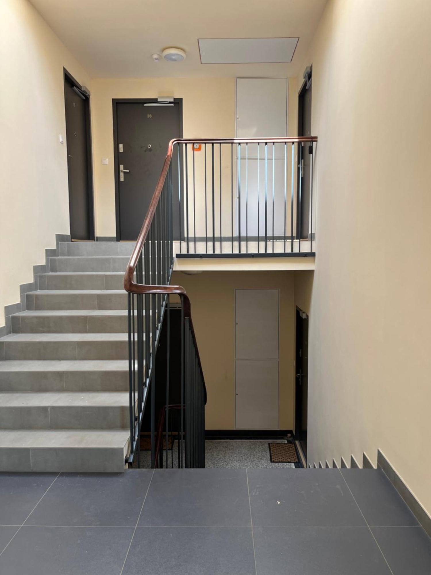 Feelhome Apartment With Kitchen 克拉科夫 外观 照片